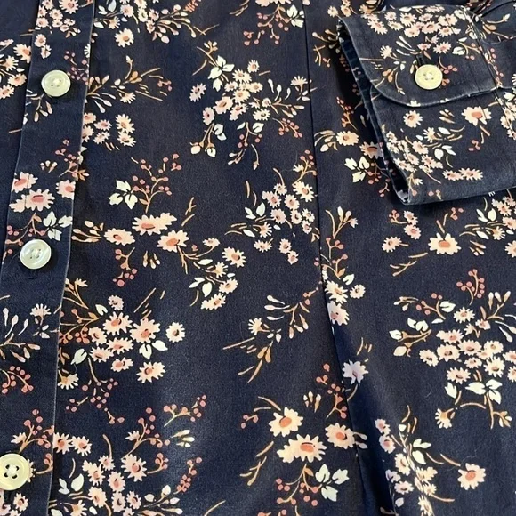 LL BEAN | 100% cotton floral button down shirt, size XS - Picture 3 of 5